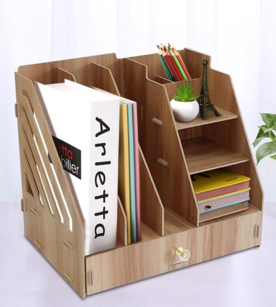 Kệ để hồ sơ tài liệu và đồ dùng cho nhân viên văn phòng bằng gỗ